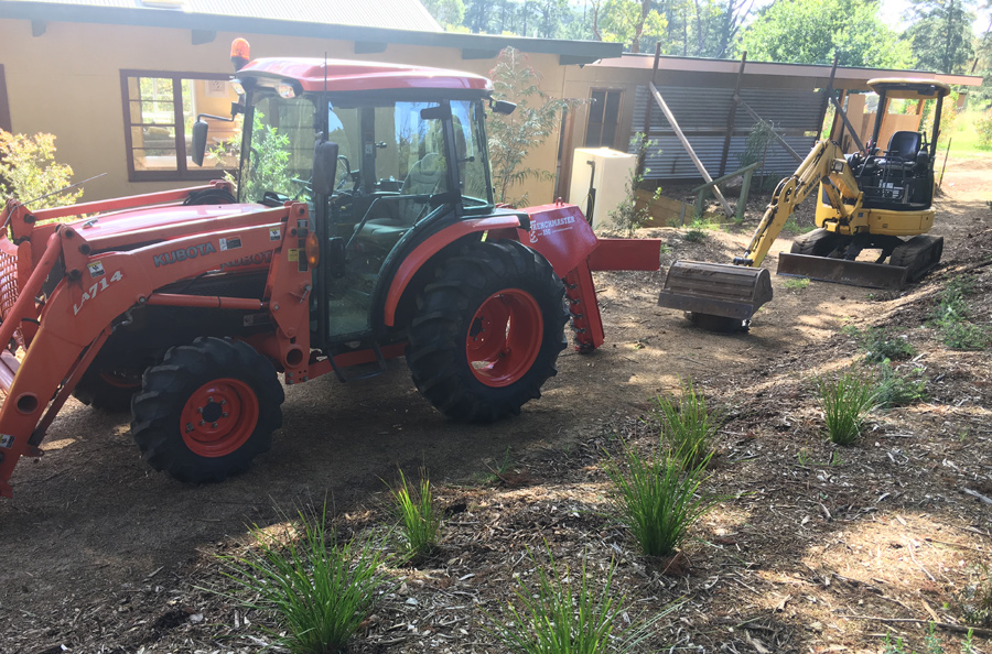 Trenching Mornington Peninsula Trenching Mornington Peninsula, Slashing Services Cranbourne, Small Excavation Seaford, New Block Levelling Dromana